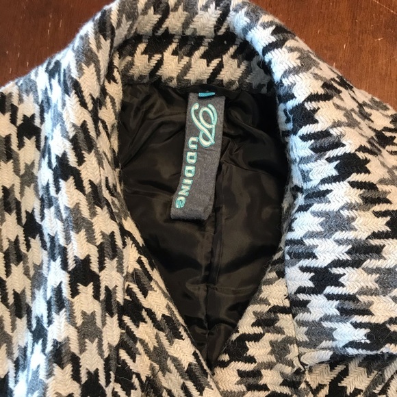 Women long wool coat  white, gray and black - Picture 5 of 8